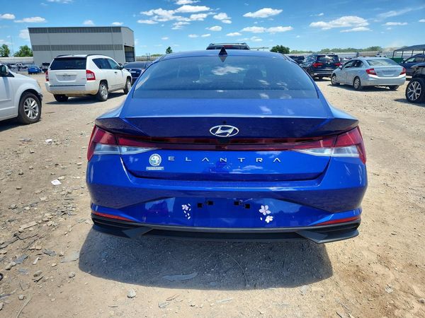 2023 HYUNDAI ELANTRA