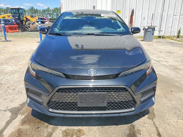 2022 TOYOTA COROLLA