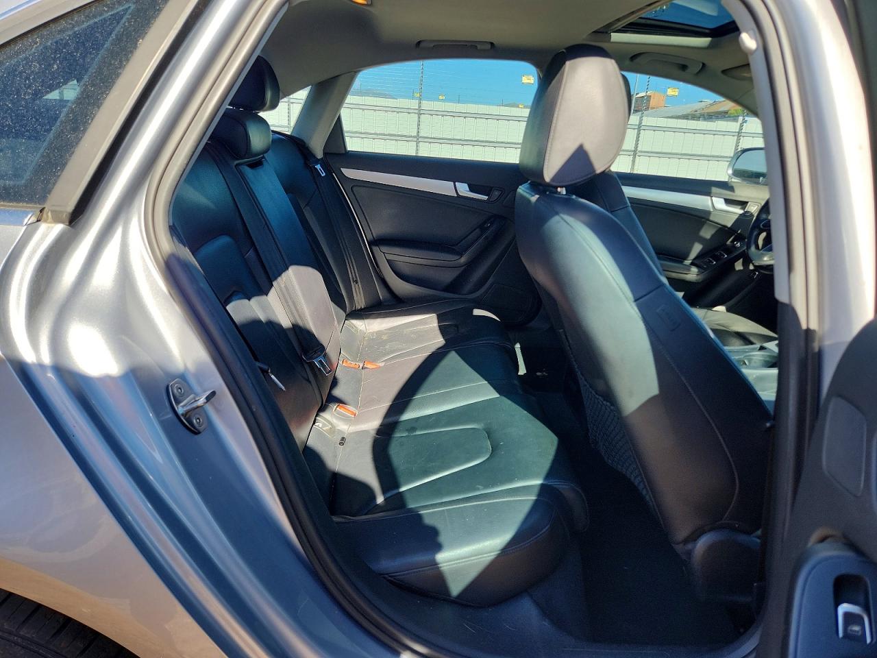 2015 AUDI A4 quattro Premium