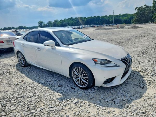 2016 LEXUS IS 200t