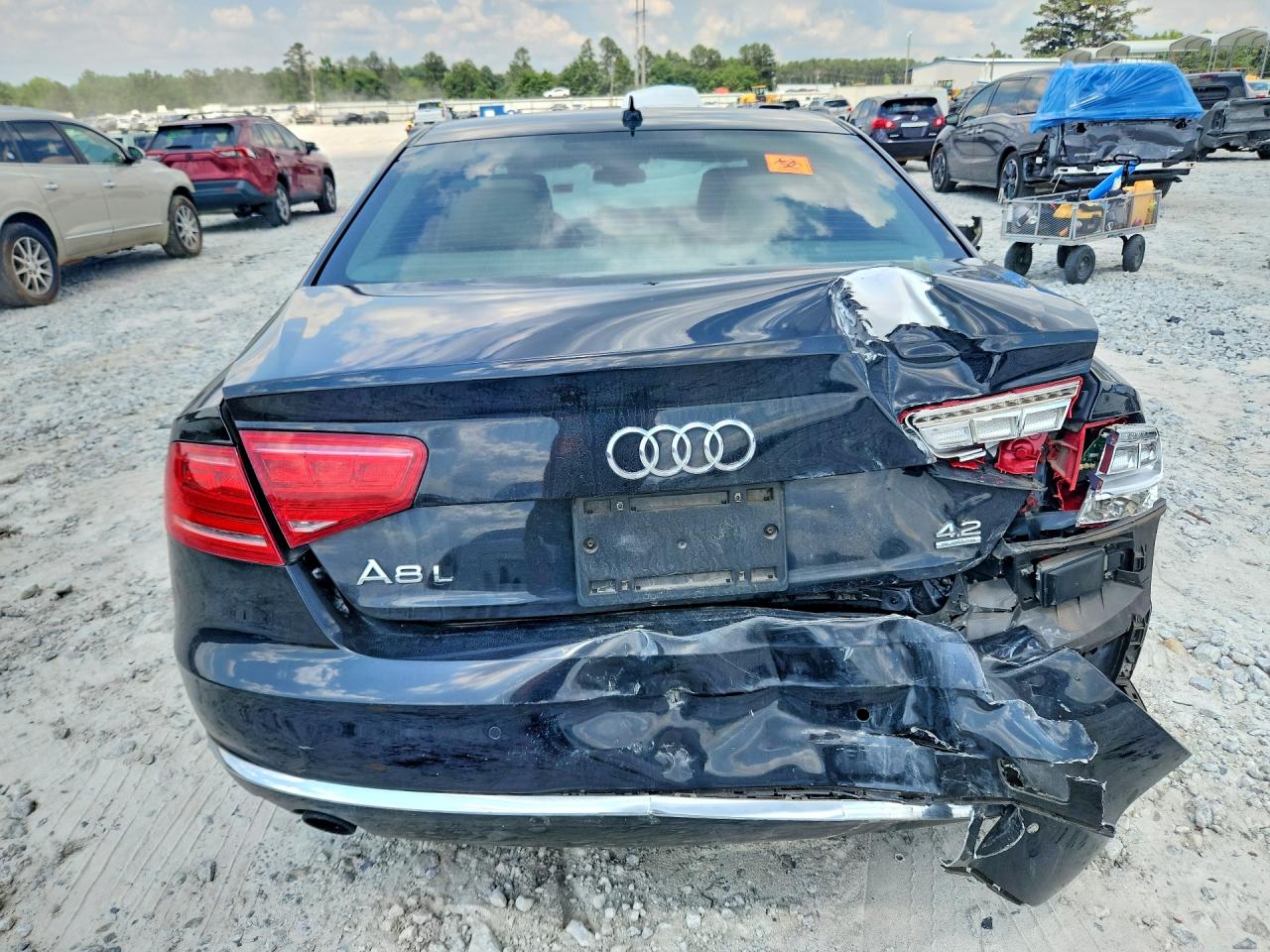 2012 AUDI A8 L
