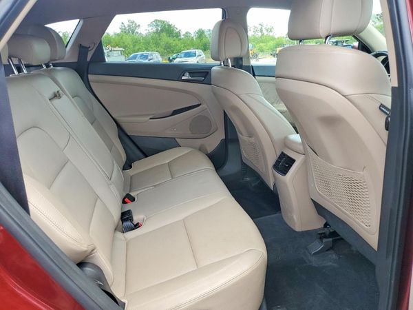 2018 HYUNDAI TUCSON