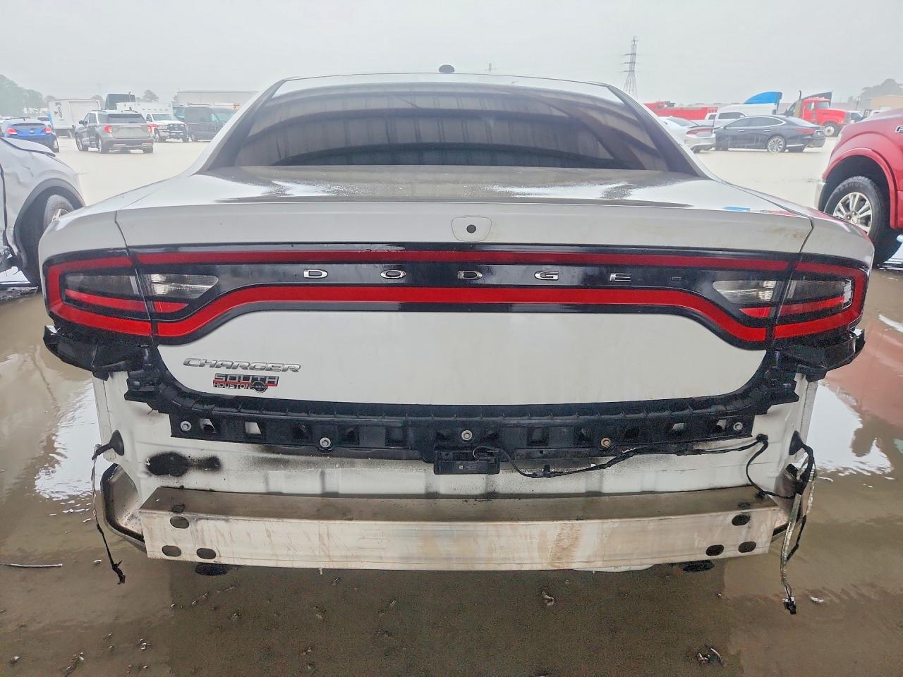 2022 DODGE CHARGER SXT