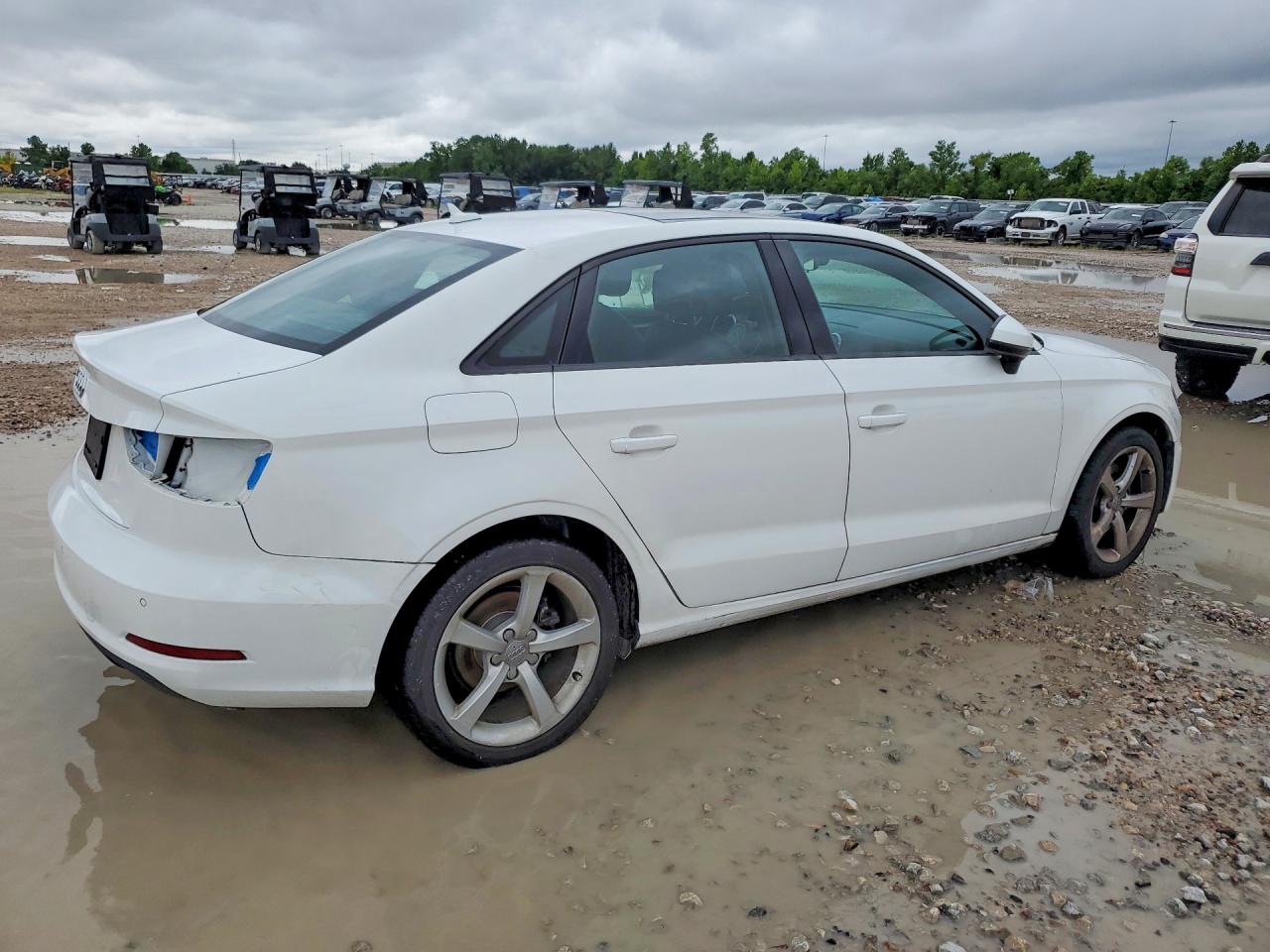 2016 AUDI A3