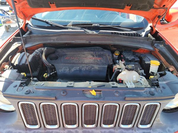 2015 JEEP RENEGADE LATITUDE 4X2