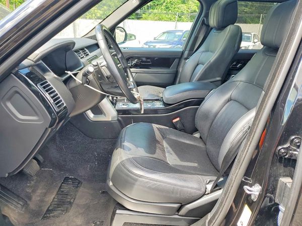 2020 LAND ROVER RANGE ROVER P525 HSE