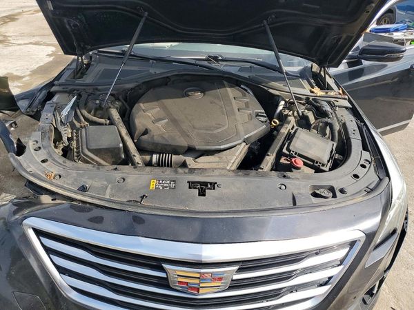 2017 CADILLAC CT6 Luxury