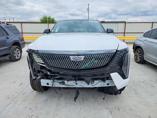 2025 CADILLAC ESCALADE IQ Sport-1