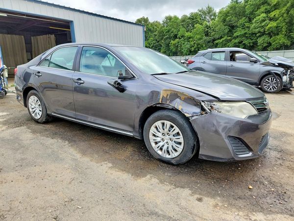 2013 TOYOTA CAMRY