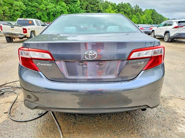 2013 TOYOTA CAMRY