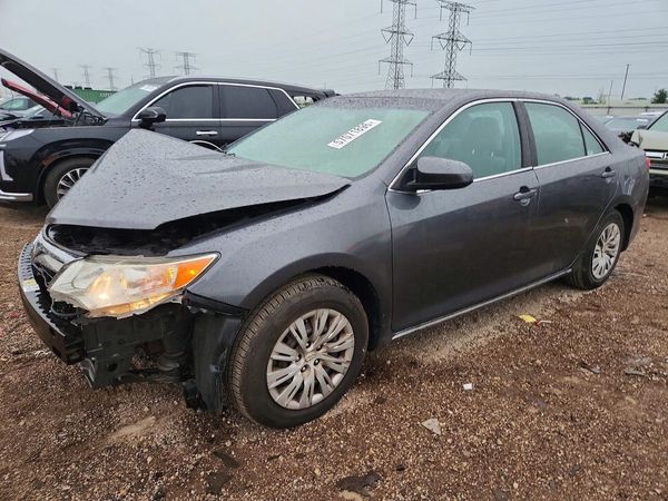 2013 TOYOTA CAMRY