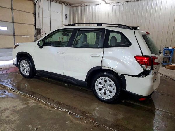 2024 SUBARU FORESTER Base Plus