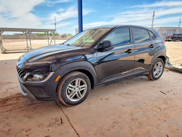 2023 HYUNDAI KONA SE