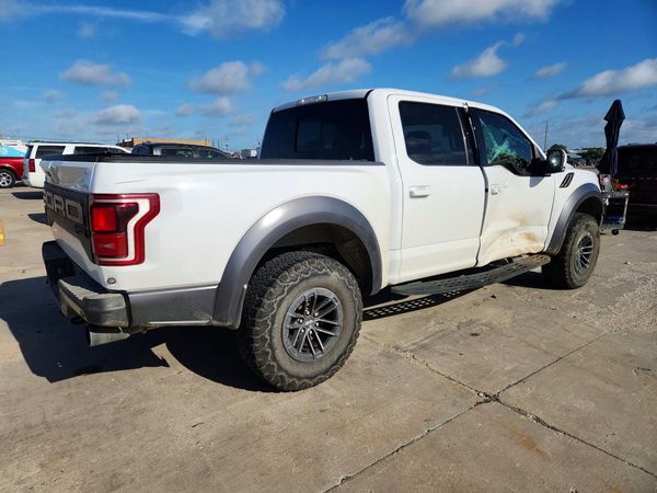 2020 FORD F150