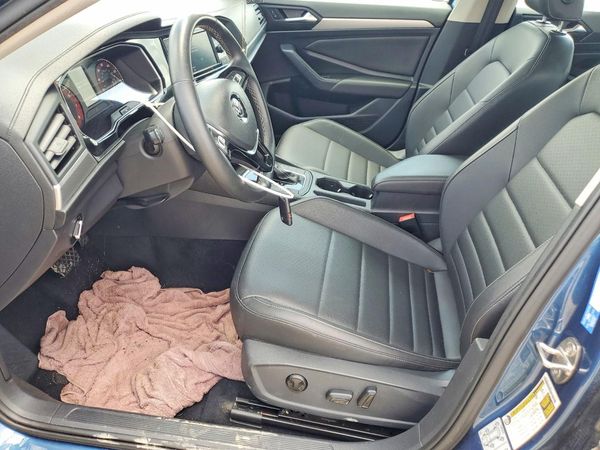 2021 VOLKSWAGEN JETTA