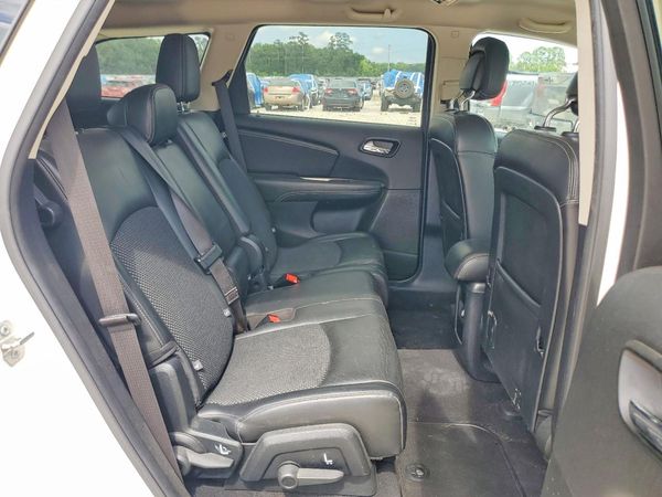 2018 DODGE JOURNEY Crossroad (M,U,C)