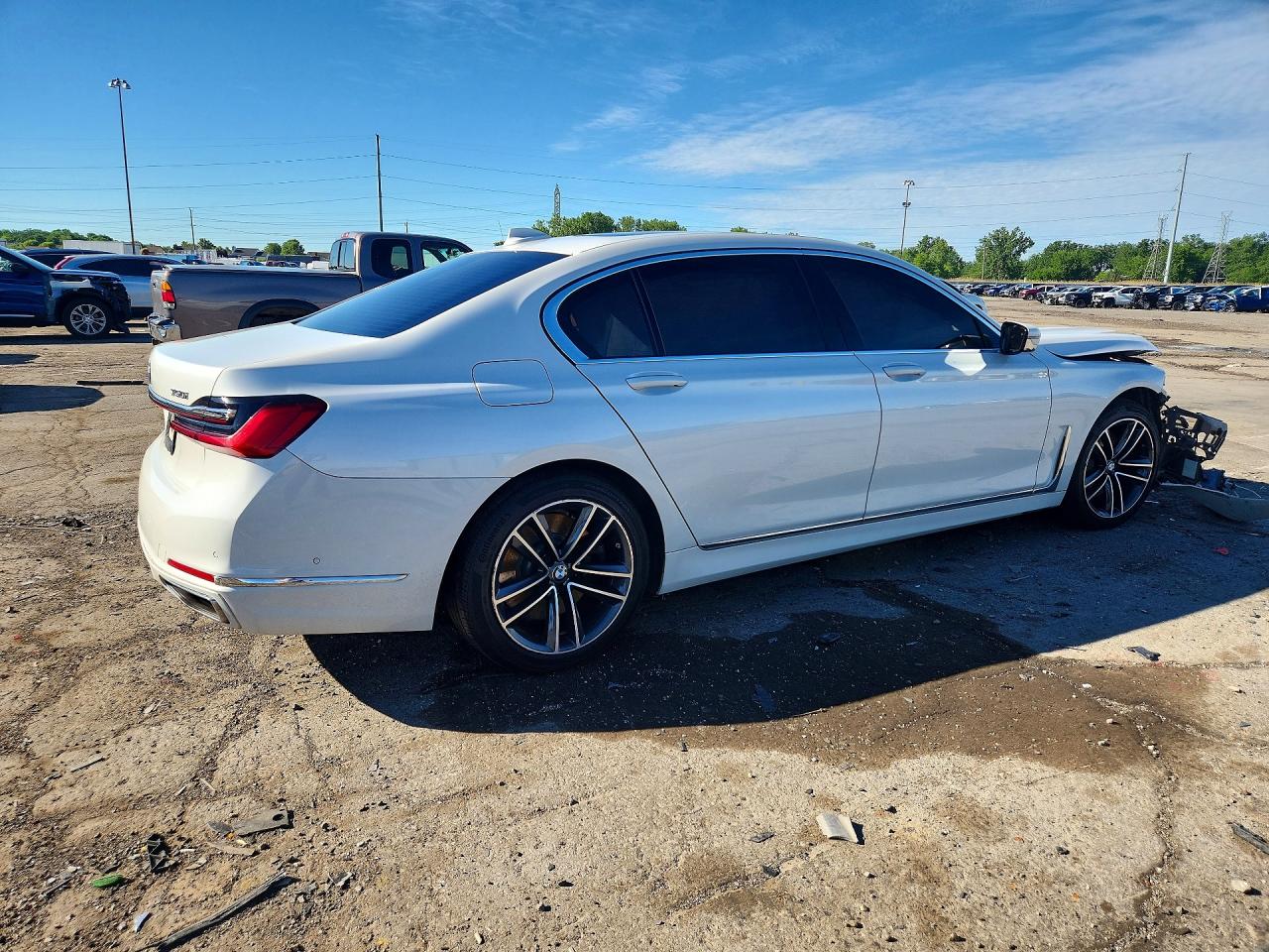 2021 BMW 750 xDrive