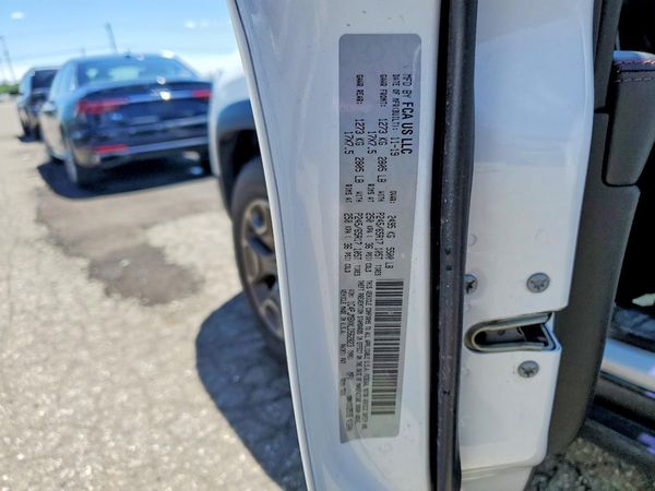2020 JEEP CHEROKEE TRAILHAWK 4X4