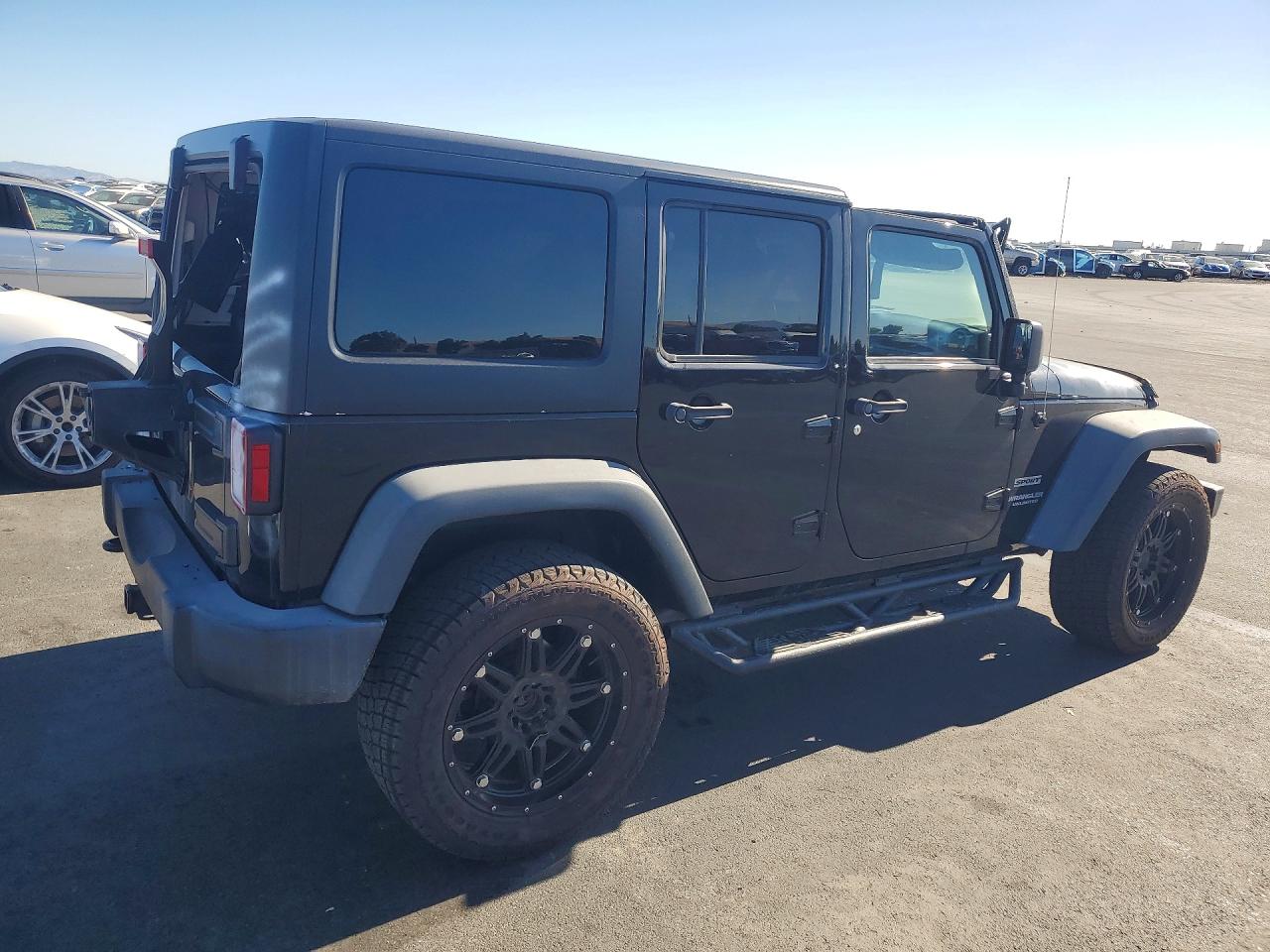 2017 JEEP WRANGLER UNLIMITED SPORT 4X4
