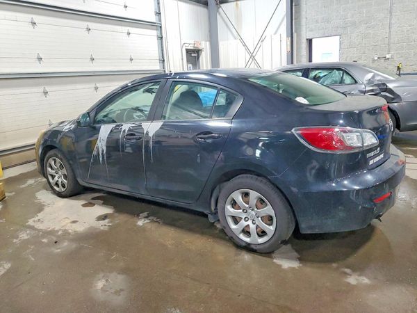 2013 MAZDA 3