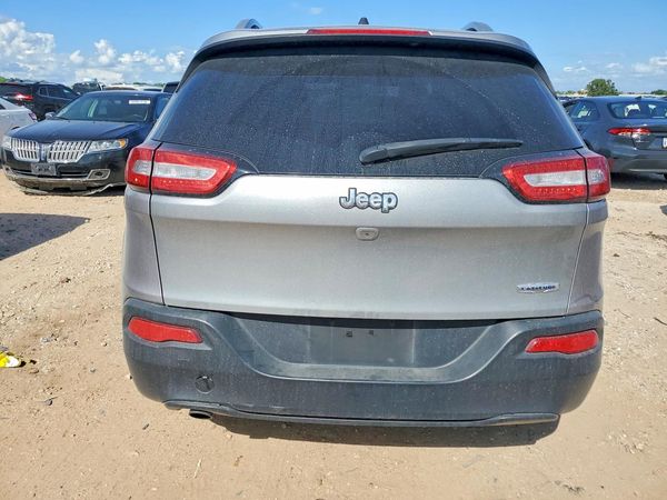 2016 JEEP CHEROKEE LATITUDE FWD