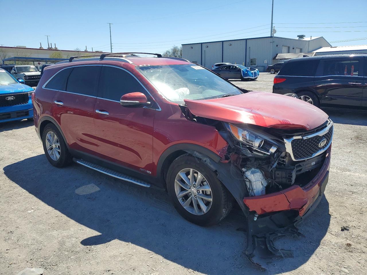 2016 KIA SORENTO L / LX