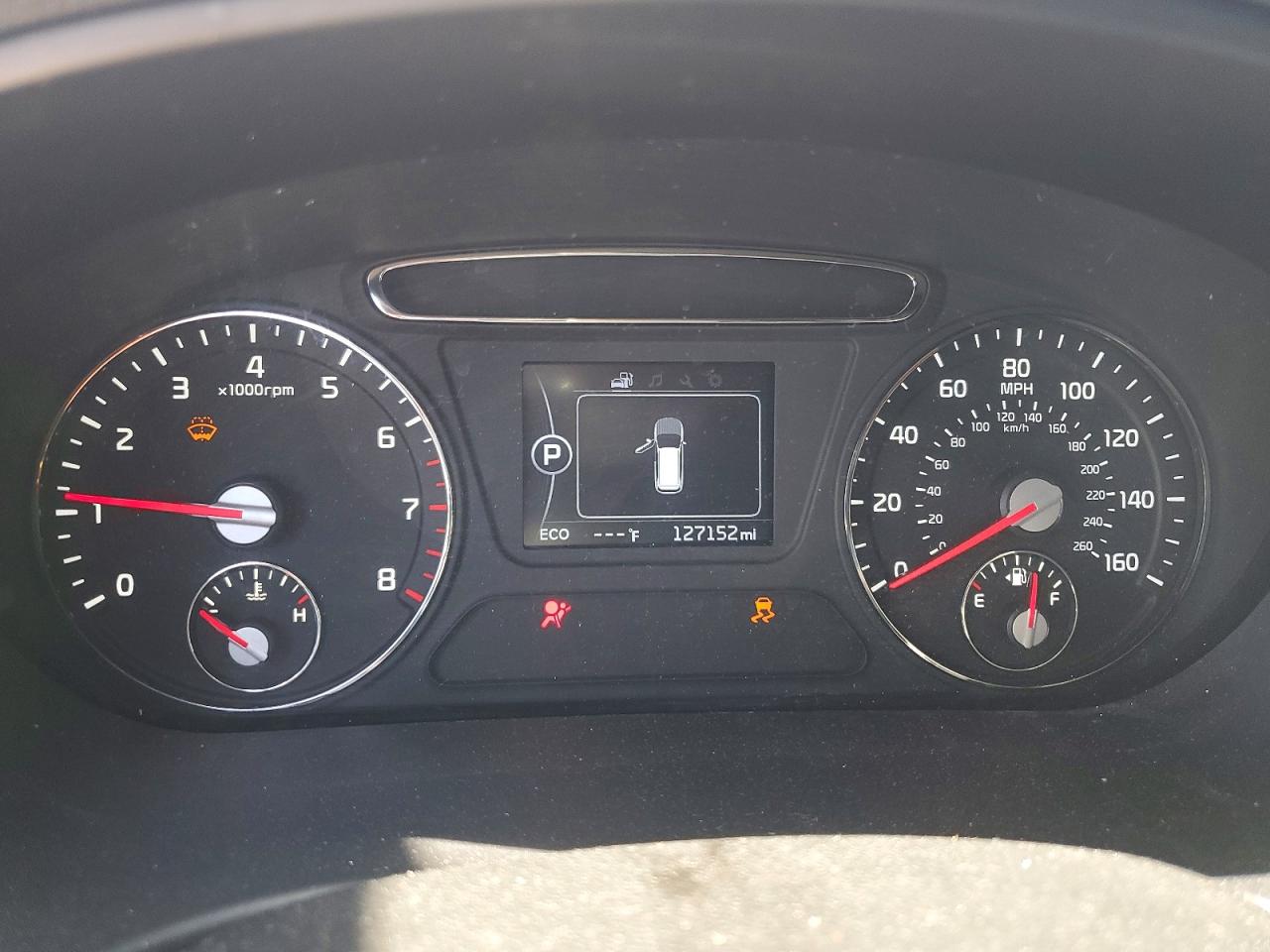2016 KIA SORENTO L / LX