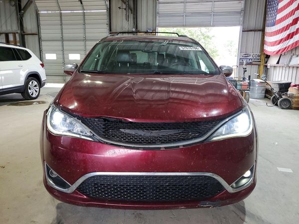2019 CHRYSLER PACIFICA