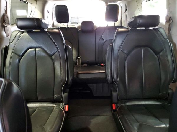 2019 CHRYSLER PACIFICA