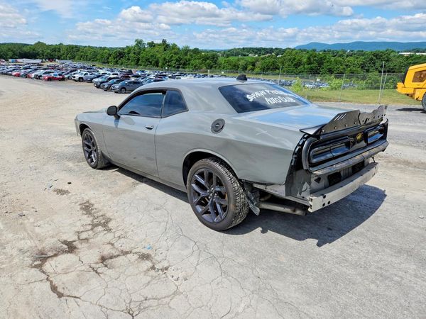 2016 DODGE CHALLENGER SXT