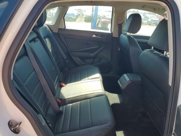 2021 VOLKSWAGEN JETTA SEL