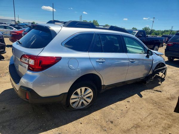 2018 SUBARU OUTBACK