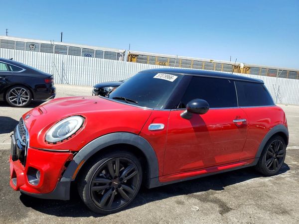 2015 MINI COOPER