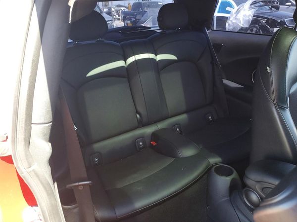 2015 MINI COOPER