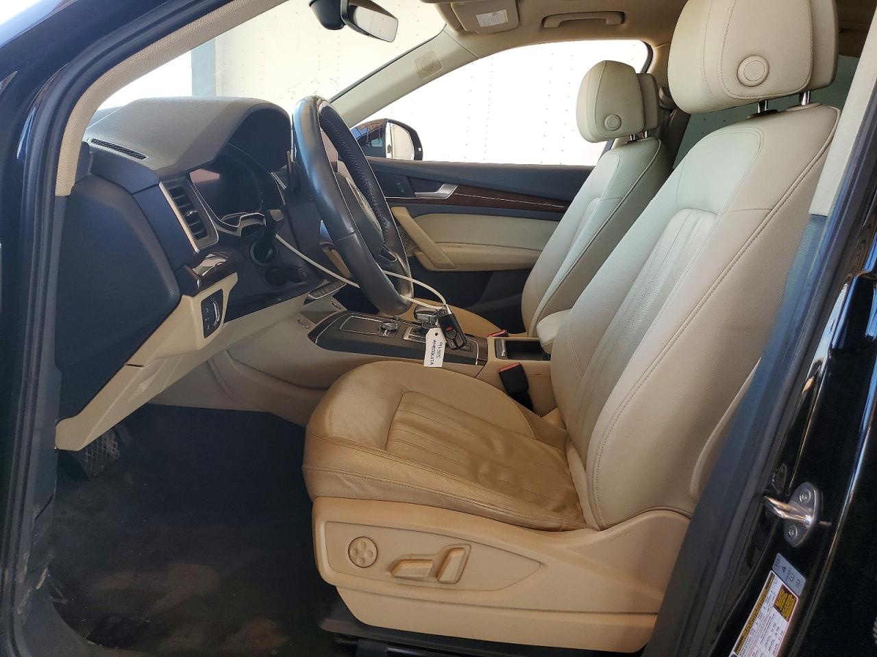 2018 AUDI Q5 quattro Premium Plus