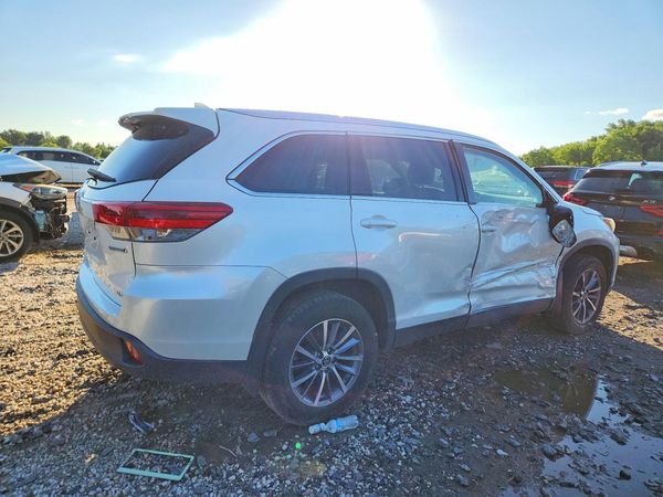 2019 TOYOTA HIGHLANDER HYBRID XLE Hybrid
