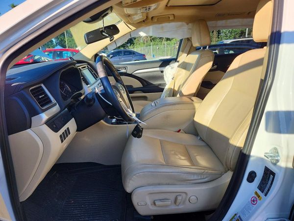2019 TOYOTA HIGHLANDER HYBRID XLE Hybrid