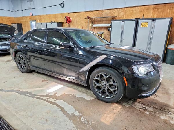 2017 CHRYSLER 300 300S