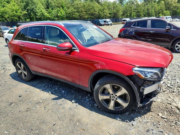 2018 MERCEDES-BENZ GLC GLC 300-4M