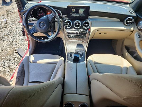 2018 MERCEDES-BENZ GLC GLC 300-4M