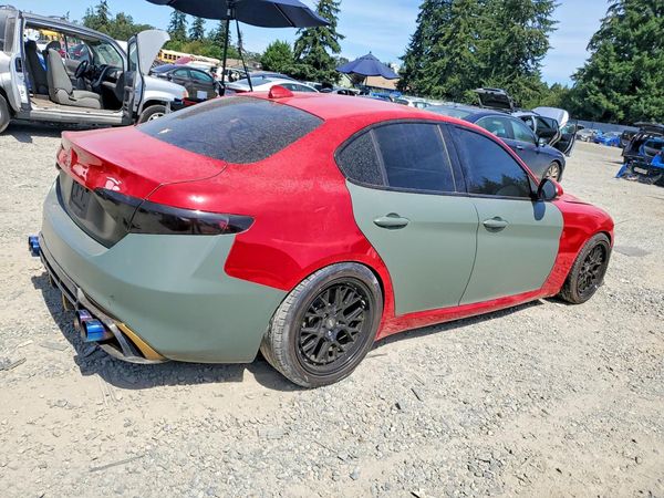 2018 ALFA ROMEO GIULIA RWD