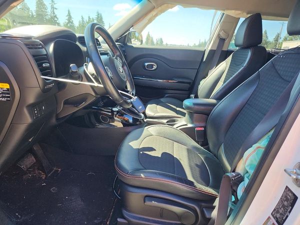 2018 KIA SOUL Exclaim