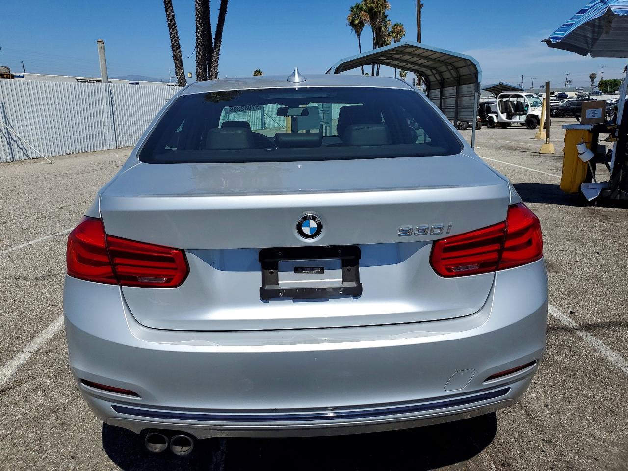 2018 BMW 330