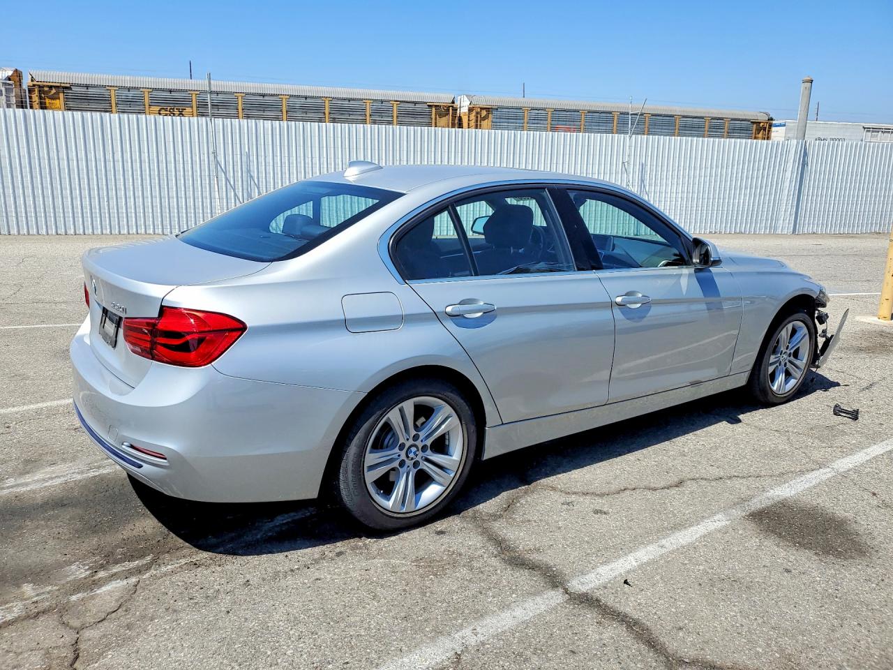 2018 BMW 330
