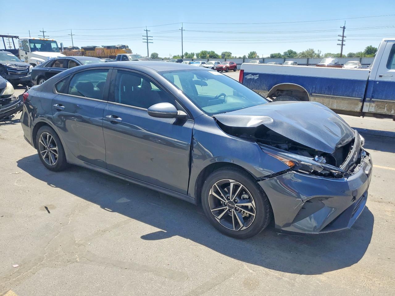 2022 KIA FORTE FE, LXS