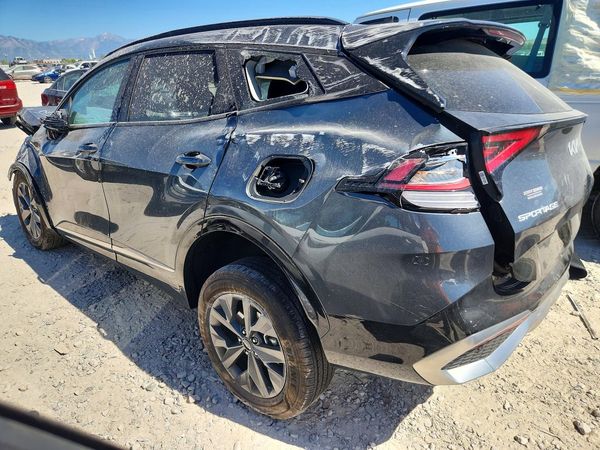 2025 KIA SPORTAGE