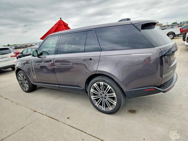 2024 LAND ROVER RANGE ROVER SE