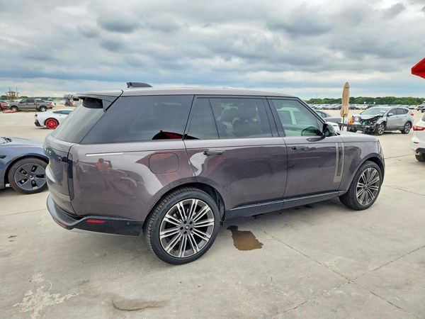 2024 LAND ROVER RANGE ROVER SE