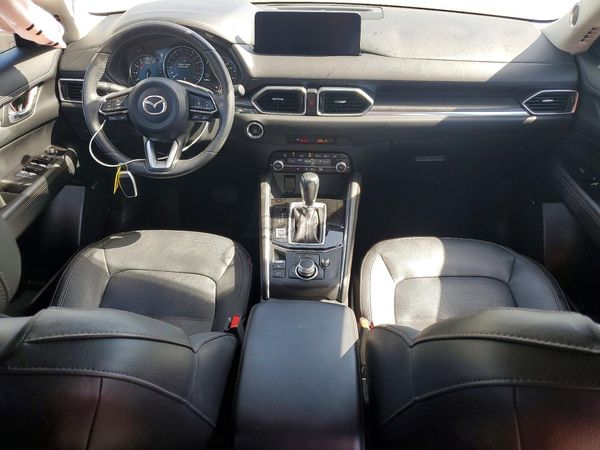 2023 MAZDA CX-5 Premium Package
