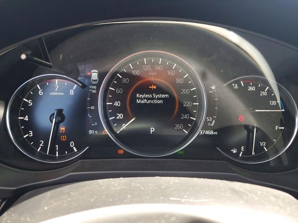 2023 MAZDA CX-5 Premium Package